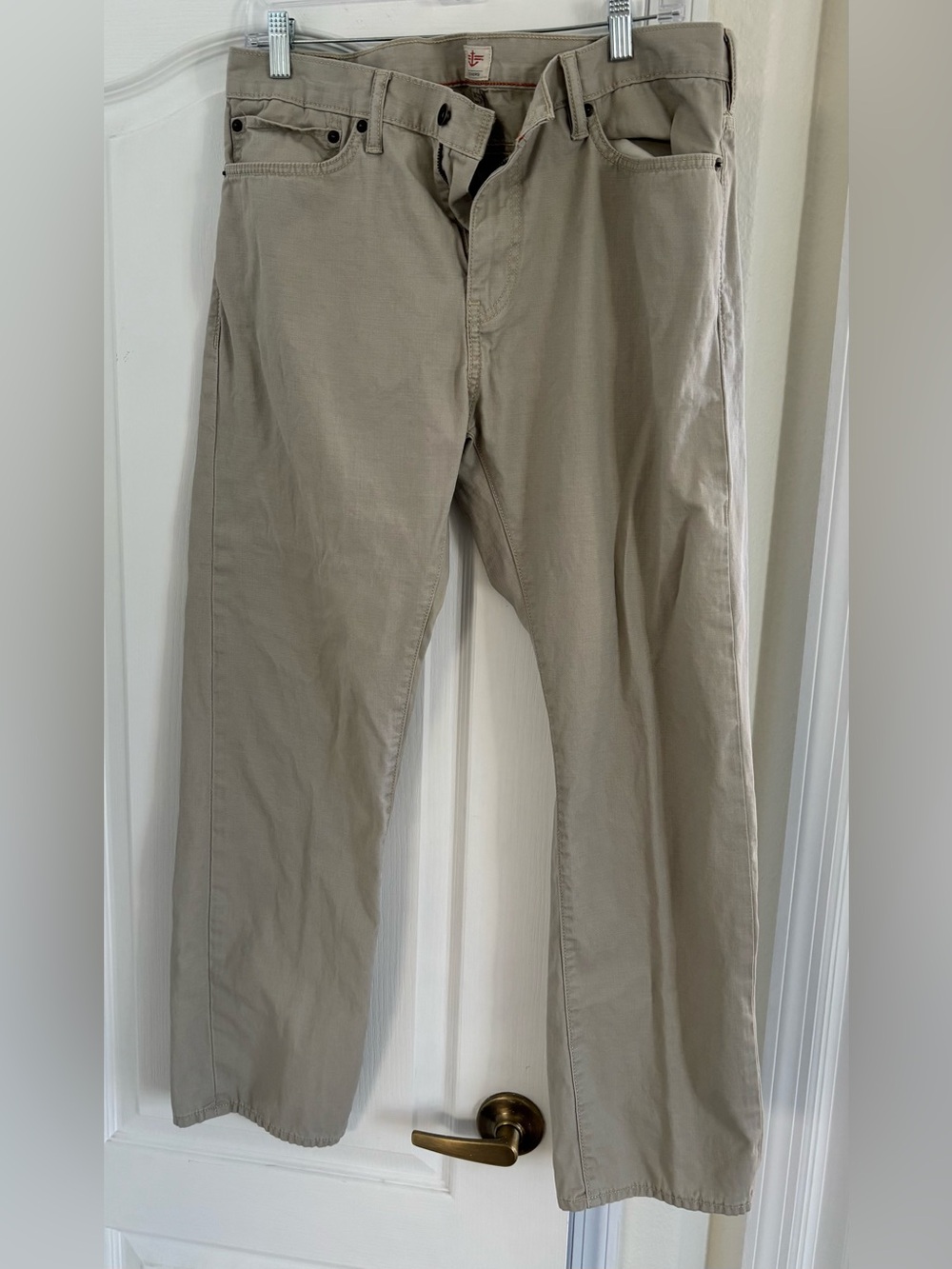 Dockers Men's Khaki Straight-Leg Chinos - Light Tan